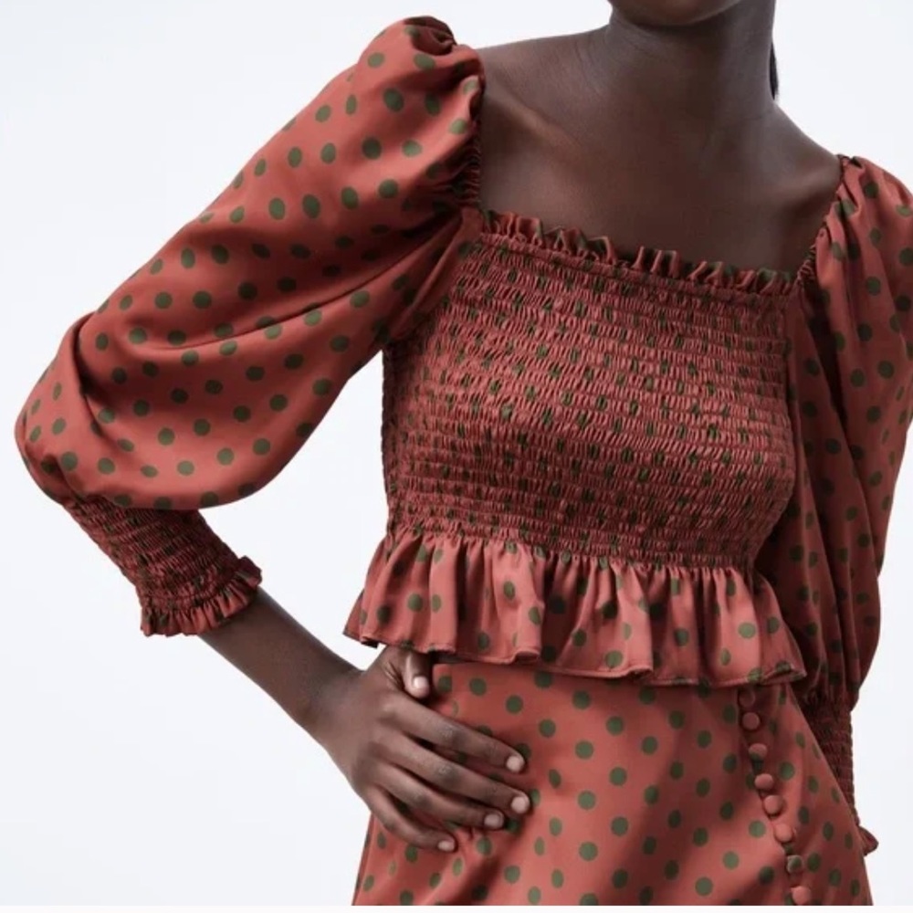 NWT Zara Satin Burgundy Red & Green Polka Dot Smocked Puff Sleeve Top in size M - Picture 3 of 10